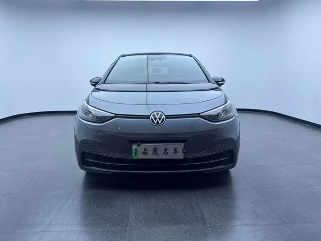 Volkswagen ID.3 — Фото автомобиля 2