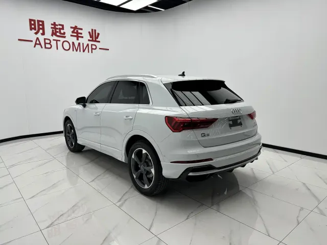 Audi Q3 — Фото автомобиля 8