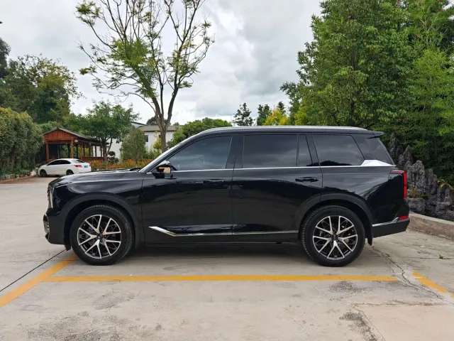 GAC Trumpchi GS8 — Фото автомобиля 8