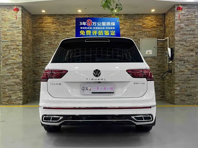 Volkswagen Tiguan L — Фото автомобиля 4