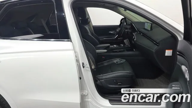 Genesis GV70 Electrified GV70 — Фото автомобиля 26