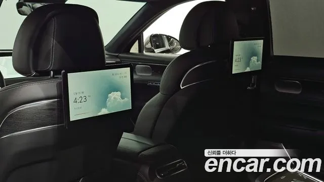 Genesis G90 — Фото автомобиля 17