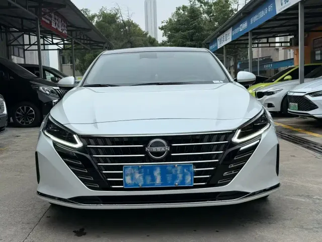 Nissan Teana — Фото автомобиля 2