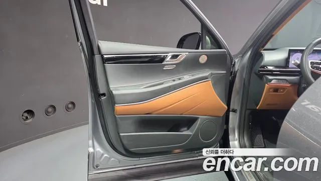 Genesis GV80 2.5T Бензин AWD — Фото автомобиля 21