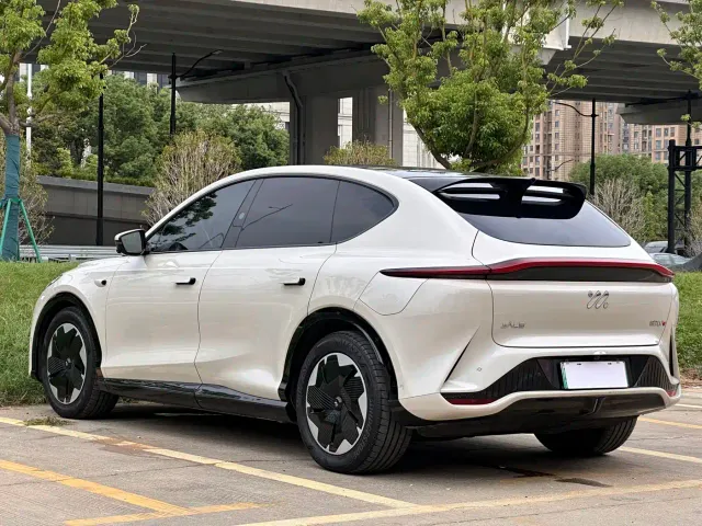 IM Motors IM LS7 2023 Model 90kWh Elite RWD Edition — Фото автомобиля 18