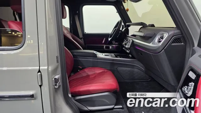 Mercedes-Benz G-Class — Фото автомобиля 11