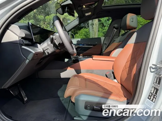 BMW 5-Series 5 серия (G60) 530i xDrive M Sport Pro Special Edition — Фото автомобиля 6