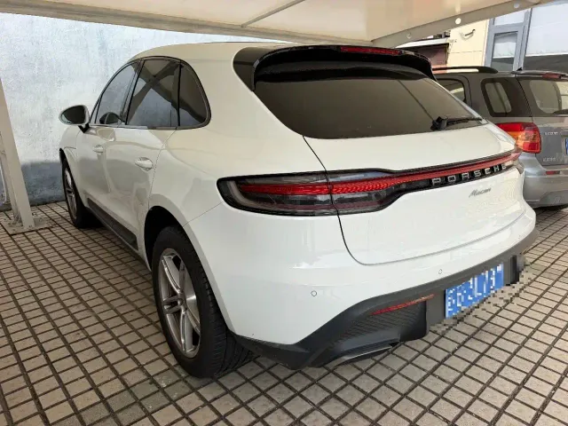 Porsche Macan — Фото автомобиля 6