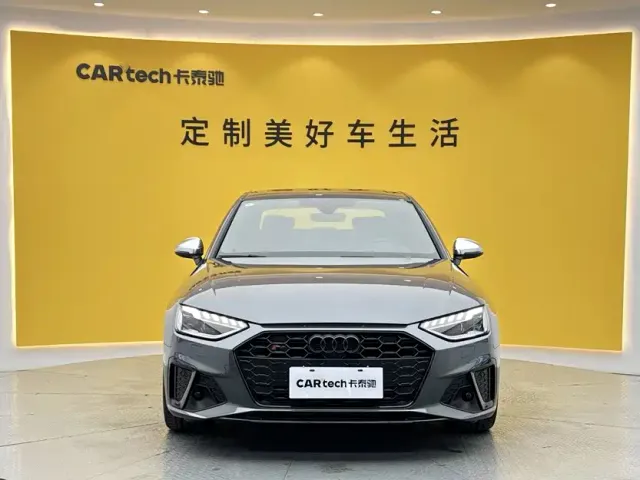 Audi S4 — Фото автомобиля 3