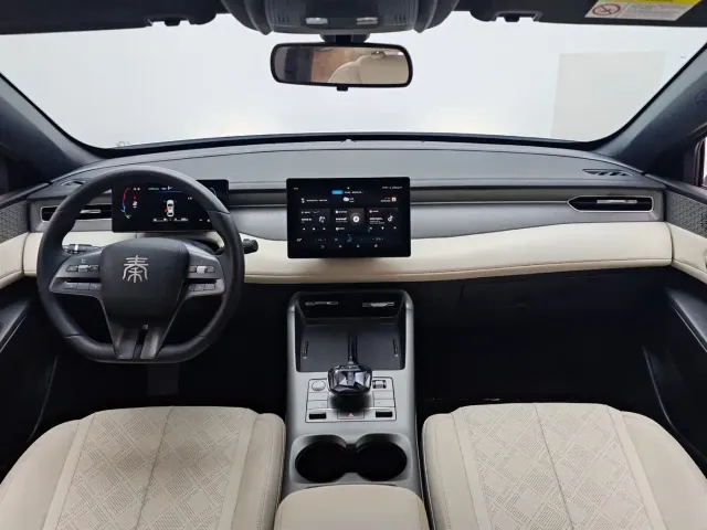 BYD Qin PLUS — Фото автомобиля 15