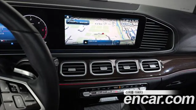 Mercedes-Benz GLE-Class — Фото автомобиля 20