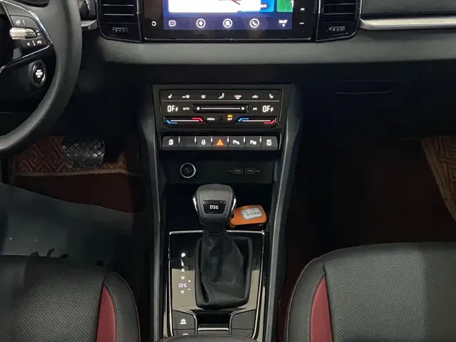 Skoda Karoq — Фото автомобиля 22
