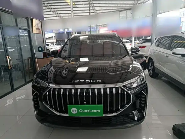 Jetour X70 Plus — Фото автомобиля 2