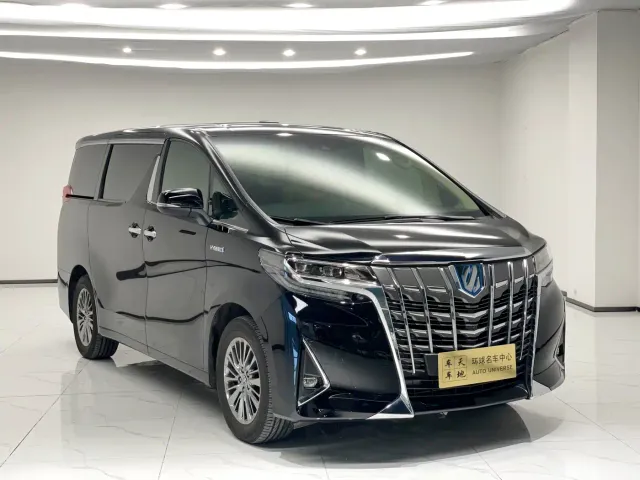 Toyota Alphard — Фото автомобиля 3