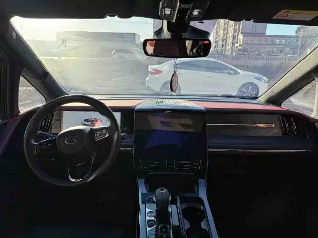GAC Trumpchi M8 — Фото автомобиля 7