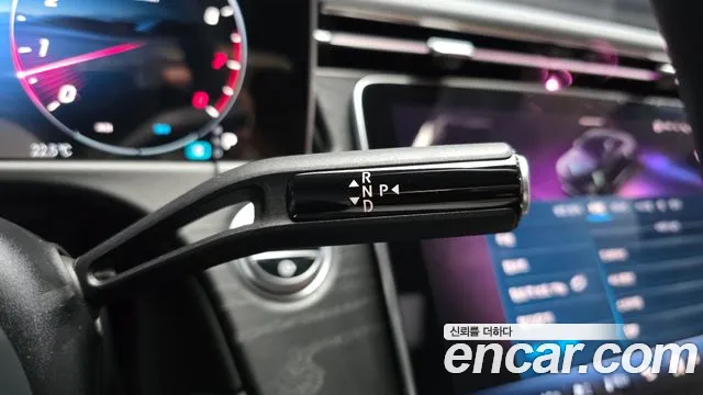 Mercedes-Benz E-Class — Фото автомобиля 8
