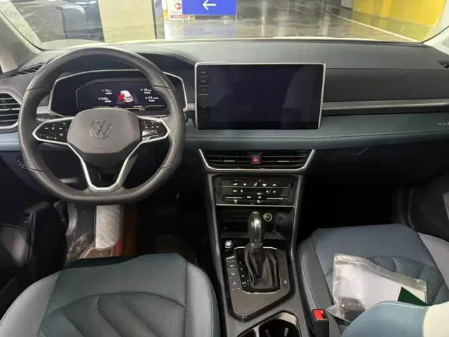 Volkswagen Tharu — Фото автомобиля 9