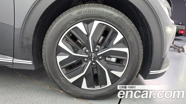 Kia EV6 — Фото автомобиля 5