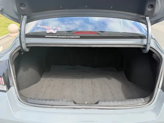 Hyundai Elantra — Фото автомобиля 19