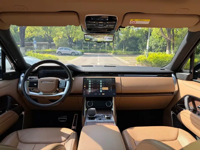 Land Rover Range Rover — Фото автомобиля 7