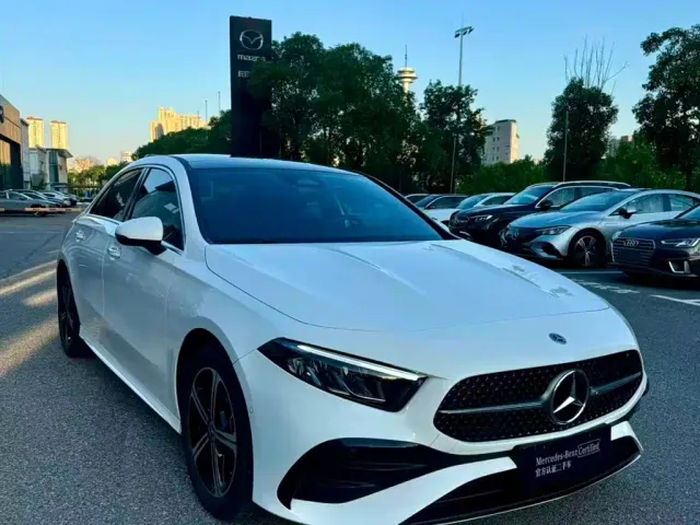 Mercedes-Benz A-Class — Фото автомобиля 2