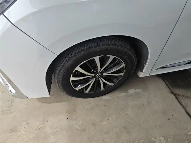 GAC Trumpchi M8 — Фото автомобиля 22