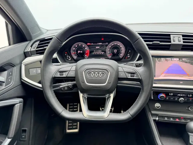 Audi Audi Q3 2024 35 TFSI Fashion Sport — Фото автомобиля 7