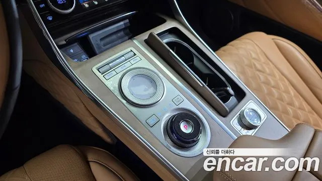 Genesis GV80 — Фото автомобиля 11