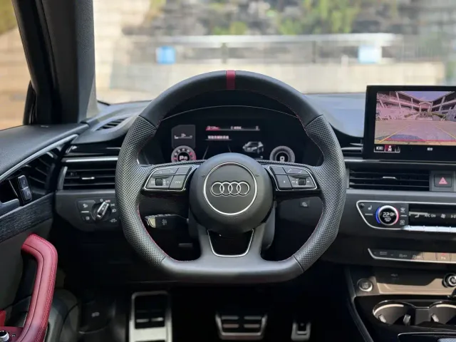 Audi A4L — Фото автомобиля 7