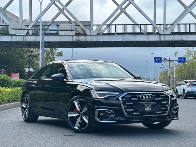 Audi A6L — Фото автомобиля 3