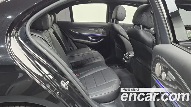 Mercedes-Benz E-Class E-класс W213 — Фото автомобиля 12