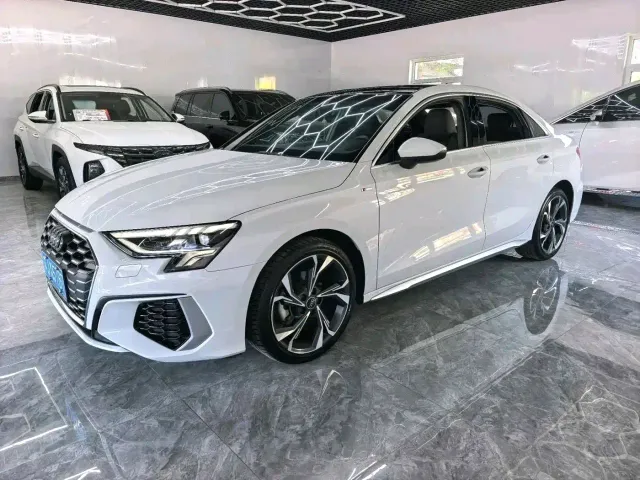Audi A3 — Фото автомобиля 2