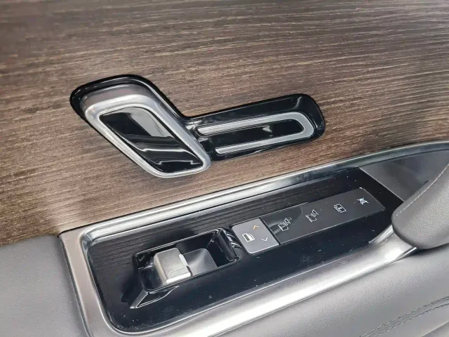 Land Rover Range Rover — Фото автомобиля 17