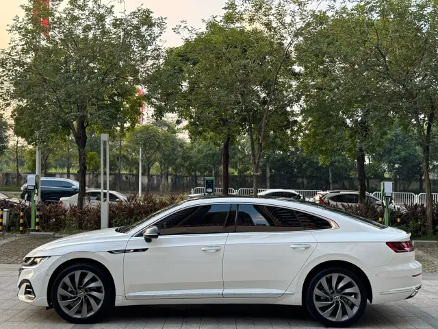 Volkswagen CC — Фото автомобиля 13