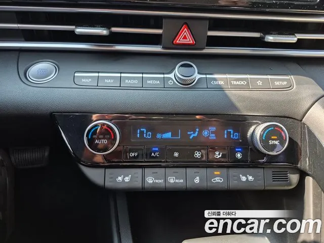 Hyundai AVANTE Новый Avante (CN7) — Фото автомобиля 16
