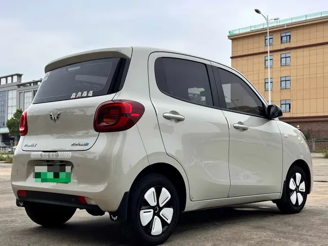 Wuling Hongguang Mini EV — Фото автомобиля 11