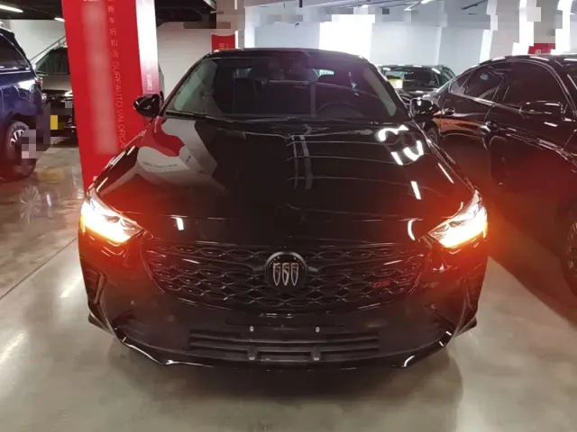 Buick Regal — Фото автомобиля 2