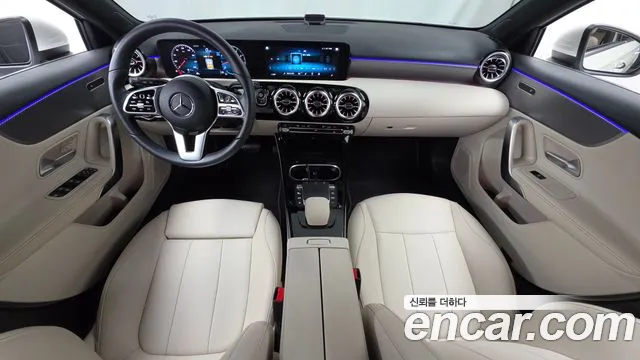Mercedes-Benz A-Class W177 — Фото автомобиля 10