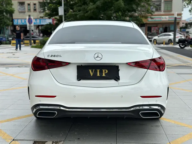 Mercedes-Benz C-Class — Фото автомобиля 10
