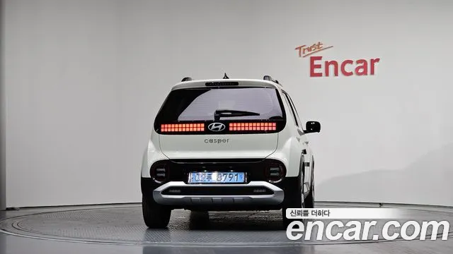 Hyundai Casper Casper Electric Inspiration — Фото автомобиля 4