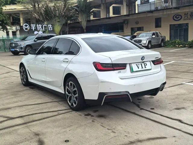 BMW i3 — Фото автомобиля 5