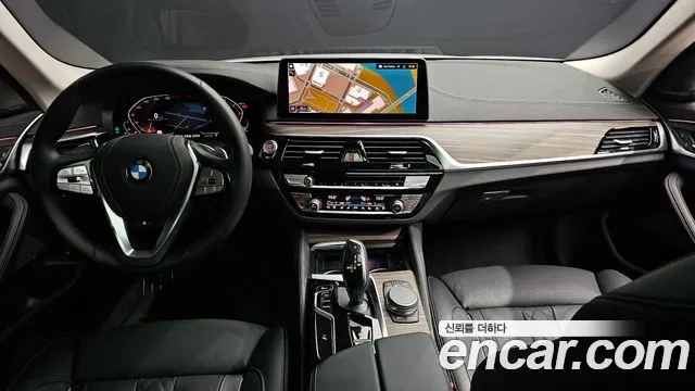 BMW 5-Series 5 серия (G30) 530i xDrive Luxury — Фото автомобиля 7