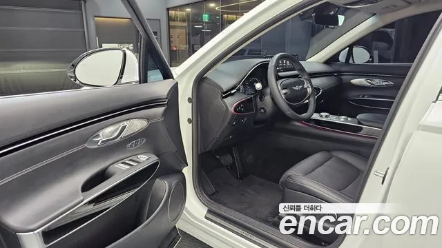 Genesis GV70 — Фото автомобиля 15