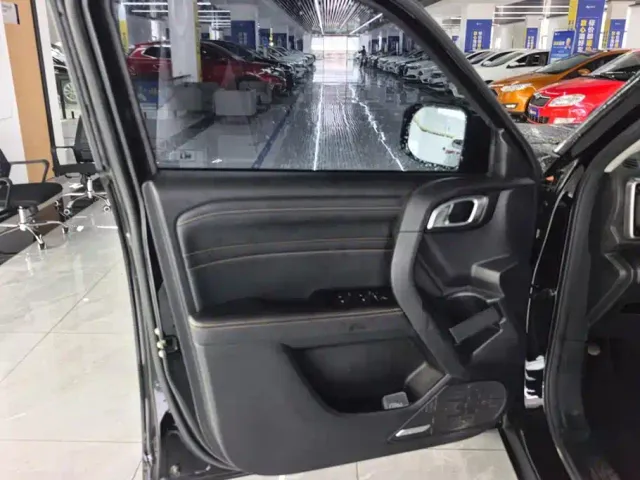 Haval Big Dog — Фото автомобиля 7