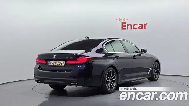 BMW 5 Series G30 — Фото автомобиля 2