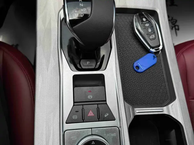 Jetour X70 Plus — Фото автомобиля 14