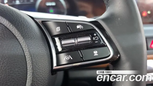 Kia Seltos New — Фото автомобиля 24