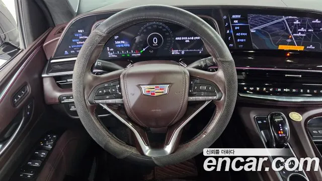 Cadillac Escalade 5th Gen — Фото автомобиля 18