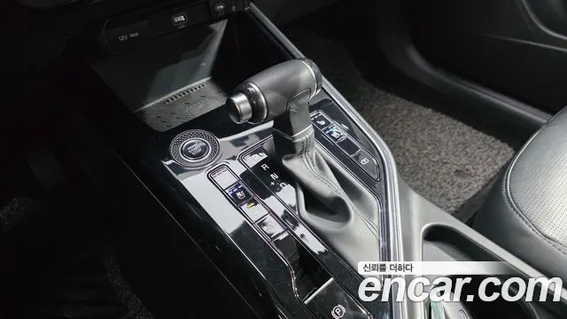 Kia Niro The All New — Фото автомобиля 12