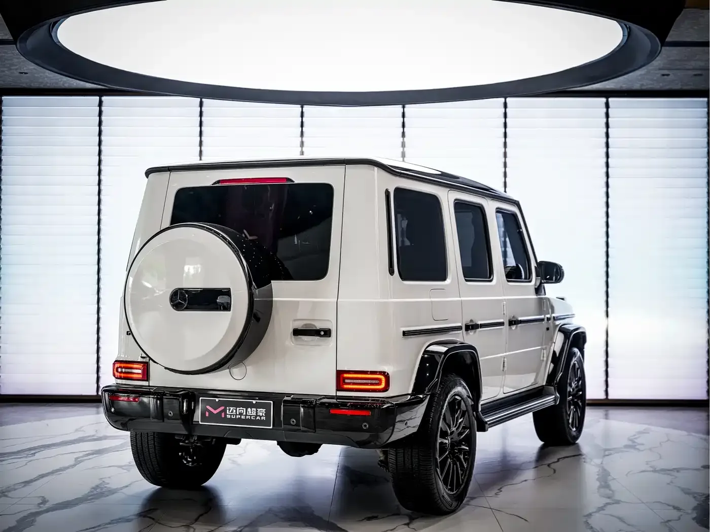 Mercedes-Benz Mercedes-Benz G-Class 2022 G 500 — Фото автомобиля 5